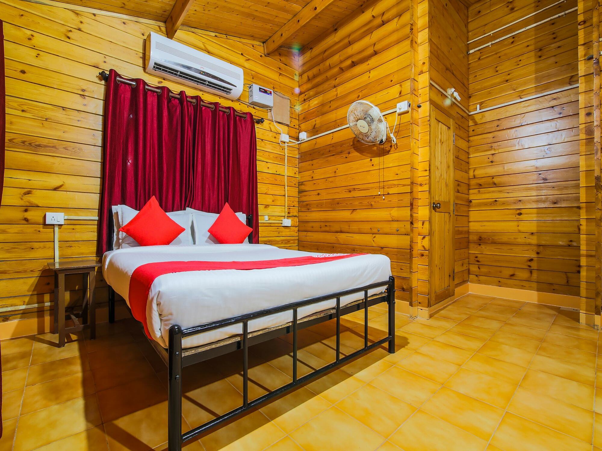 Royal Suites Анжуна Экстерьер фото